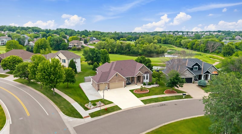 3401 Fox Tail Trl NW, Prior Lake, MN 55372