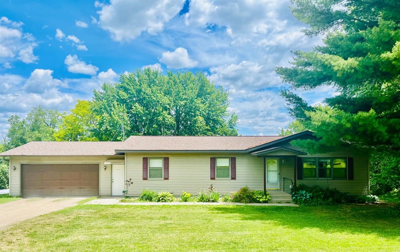 27761 Jonquil Ave, Elko New Market, MN 55020
