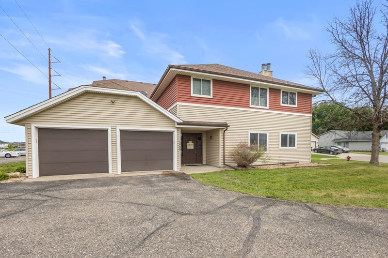4457 Westdel Rd, Farmington, MN 55024