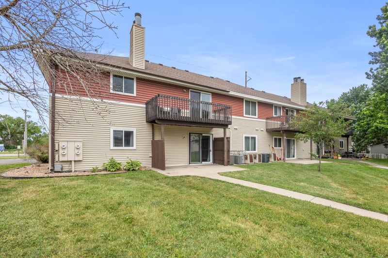4457 Westdel Rd, Farmington, MN 55024