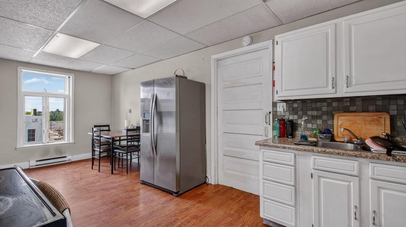 110 W 2nd St N, Ladysmith, WI 54848