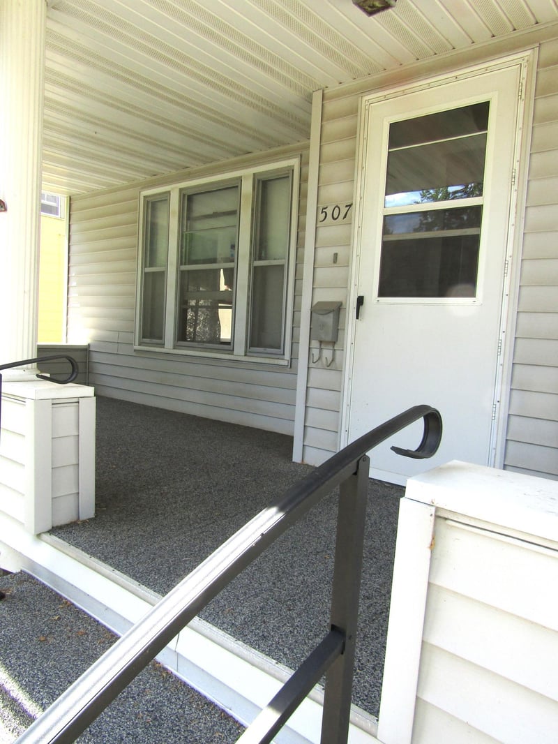 507 N 3rd St, Montevideo, MN 56265