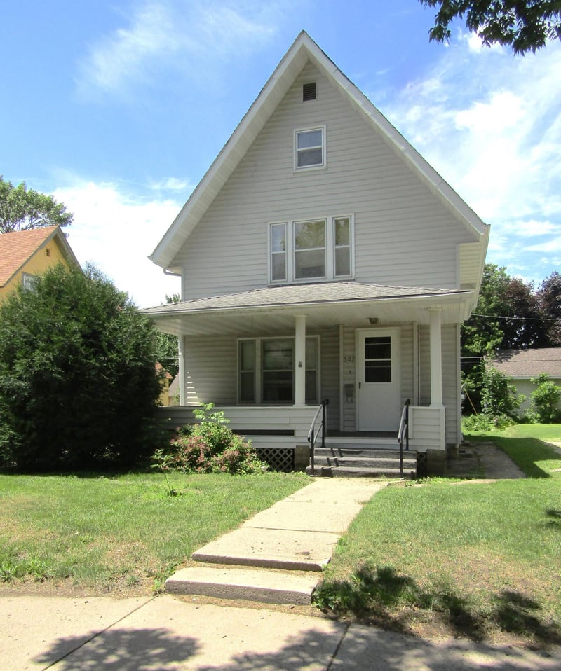 507 N 3rd St, Montevideo, MN 56265