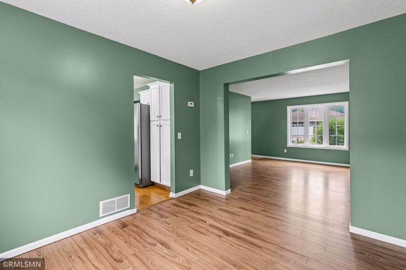 1216 Cuylle Bay, Faribault, MN 55021