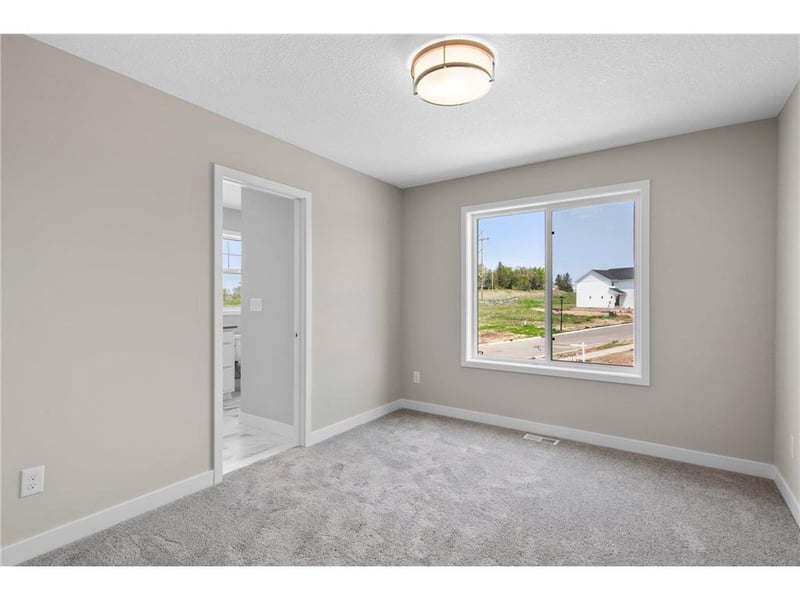 909 Dayton Ave, Saint Paul, MN 55104