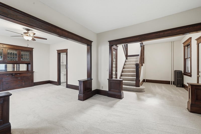 934 Central Ave W, Saint Paul, MN 55104