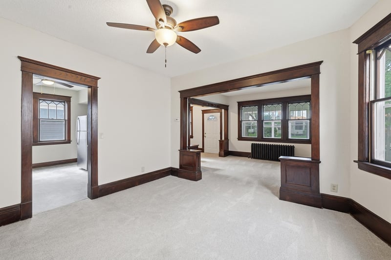 934 Central Ave W, Saint Paul, MN 55104