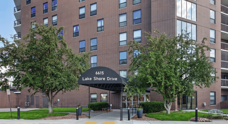 6615 Lake Shore Dr S #304, Richfield, MN 55423