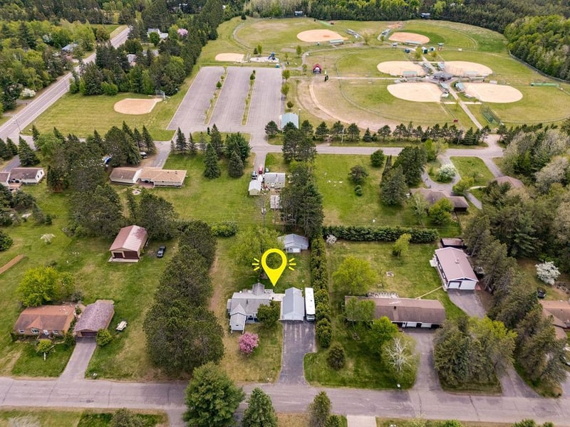 1390 Roland Rd, Cloquet, MN 55720