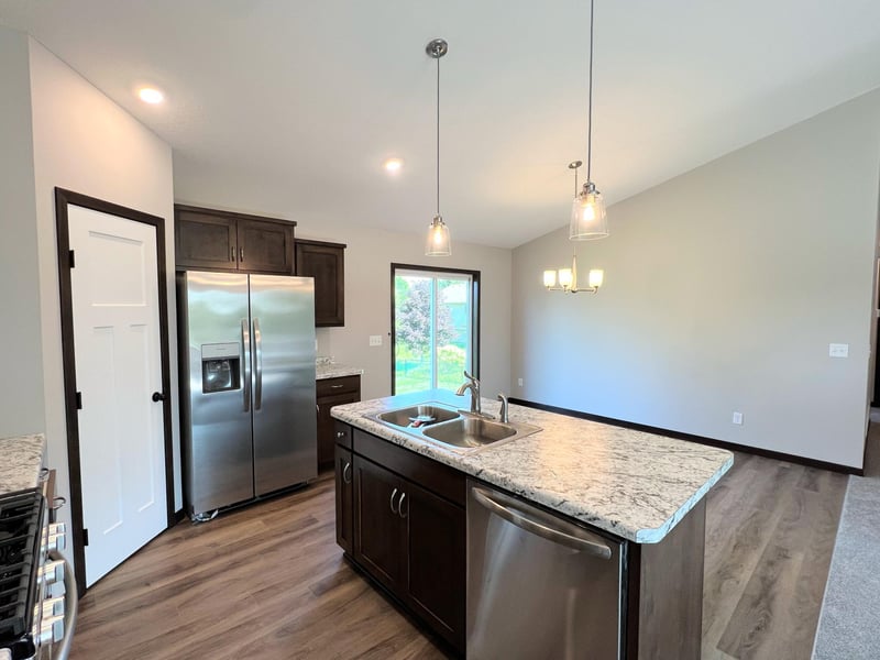 1004 26th Street Loop, Sartell, MN 56377