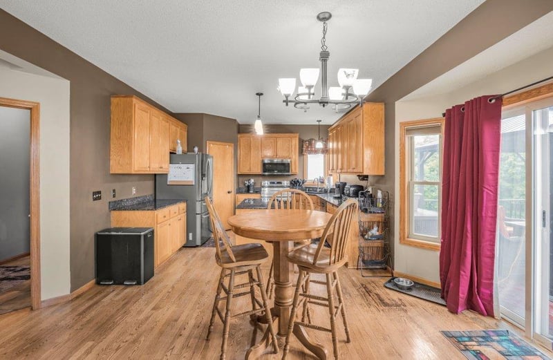 2051 River Bend Trl, Mayer, MN 55360