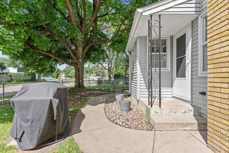 7244 Oliver Ave S, Richfield, MN 55423