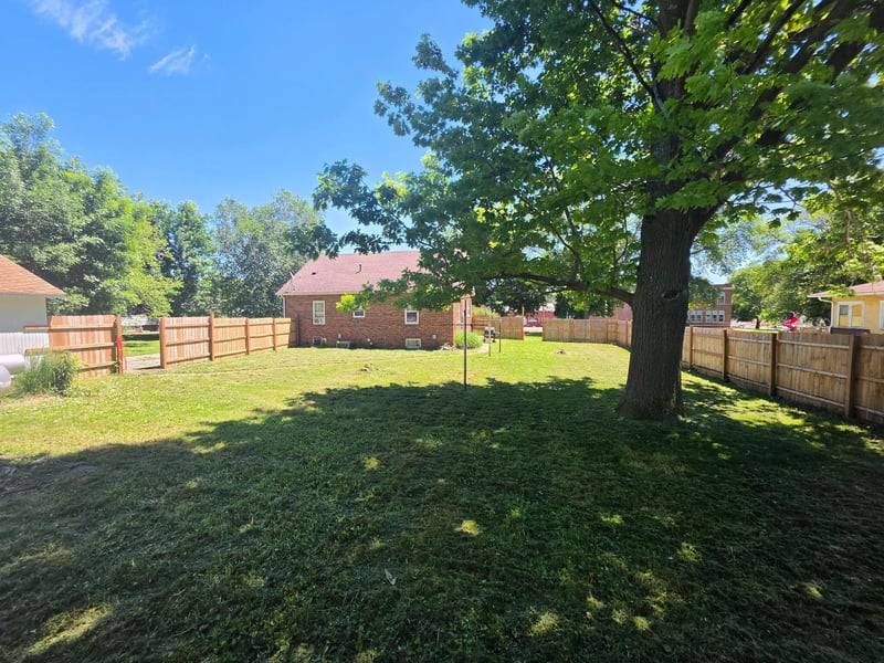 116 N 6th St, Kiester, MN 56051
