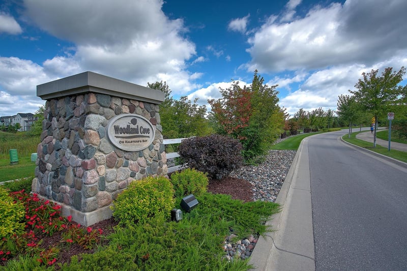 6609 Wolfberry Curve, Minnetrista, MN 55331