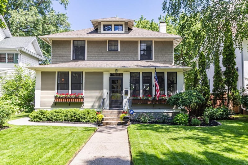 2129 Carroll Ave, Saint Paul, MN 55104