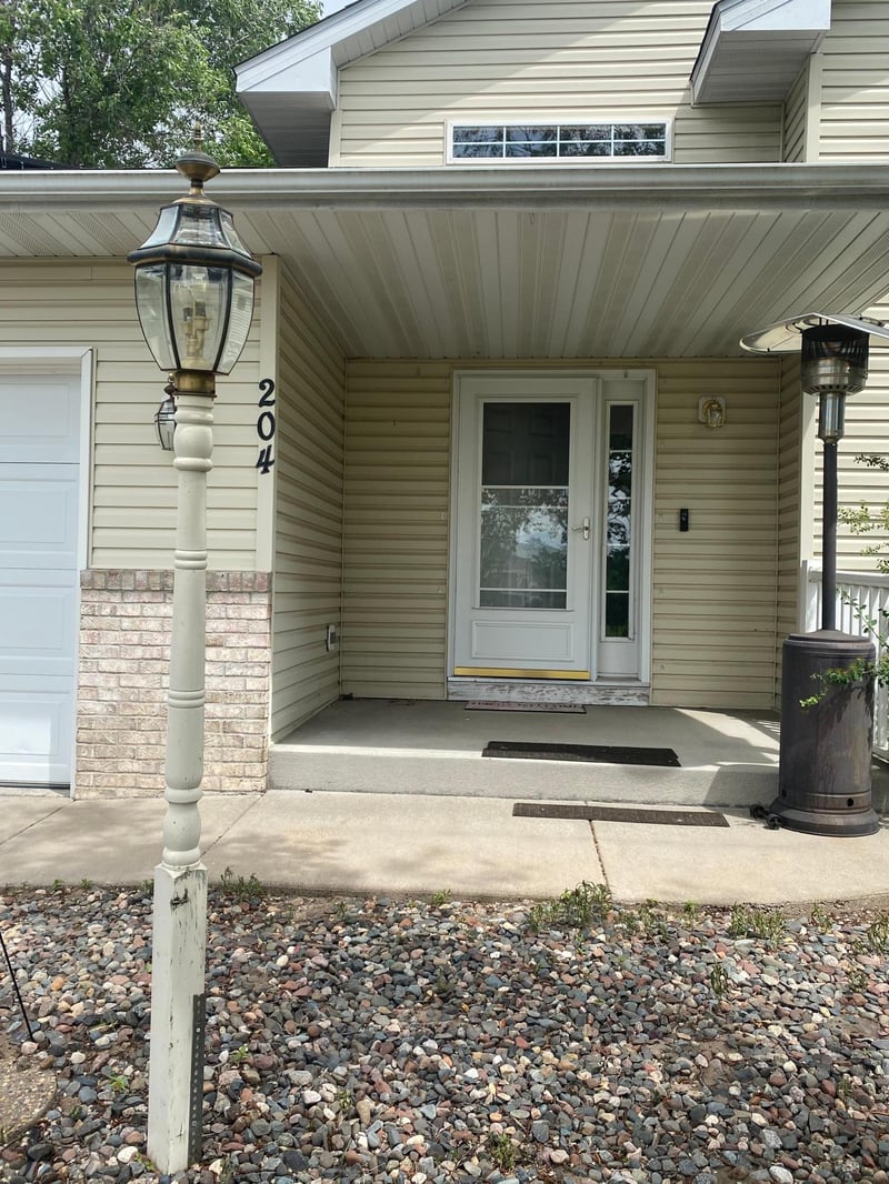 204 14th Ave S, Princeton, MN 55371