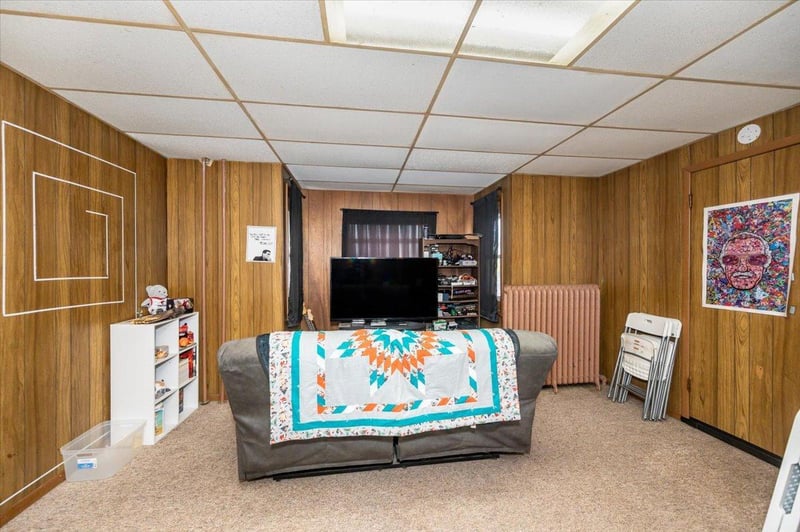 1028 Banks Ave, Superior, WI 54880