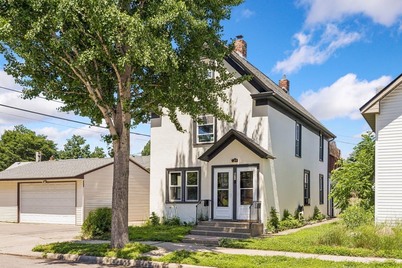 671 Spring St NE, Minneapolis, MN 55413