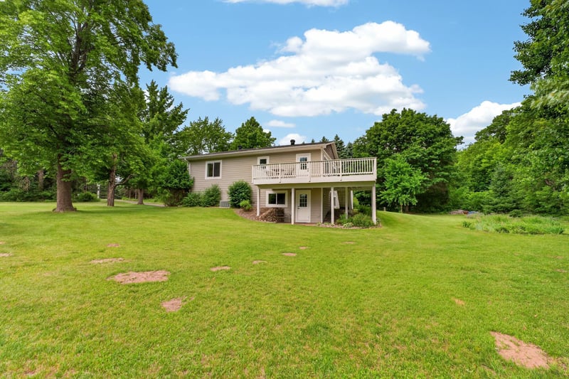 7701 Viking Blvd NE, Wyoming, MN 55092