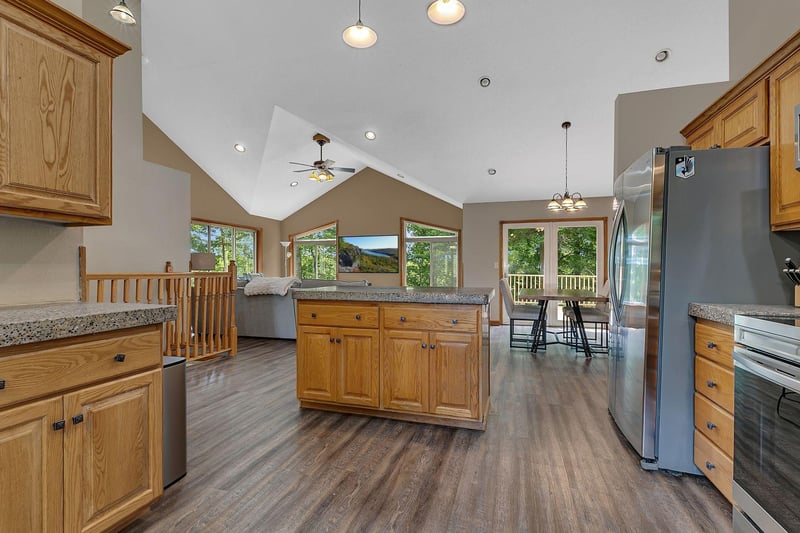 33598 State 28, Burtrum, MN 56318