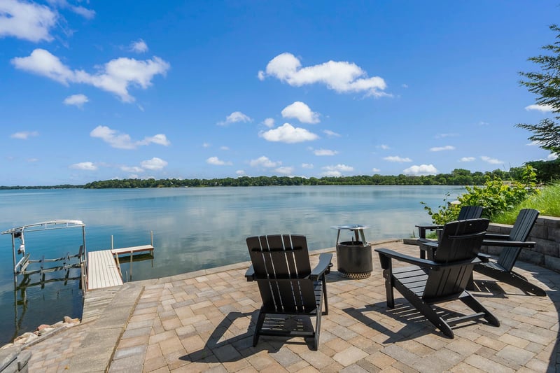 2503 S Le Homme Dieu Dr NE, Alexandria, MN 56308
