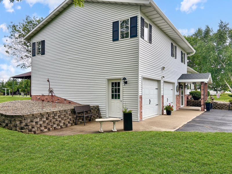 33434 Country Loop, Wadena, MN 56482