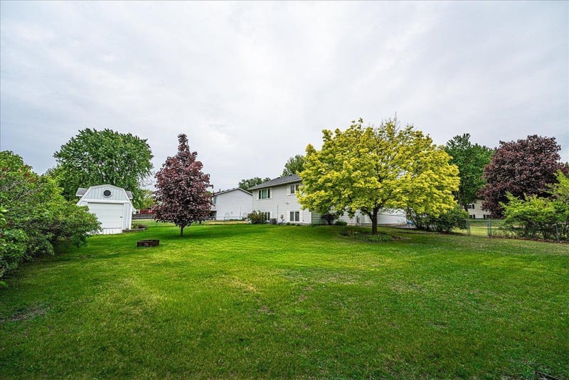 1765 Lincoln Ave, Saint Paul Park, MN 55071