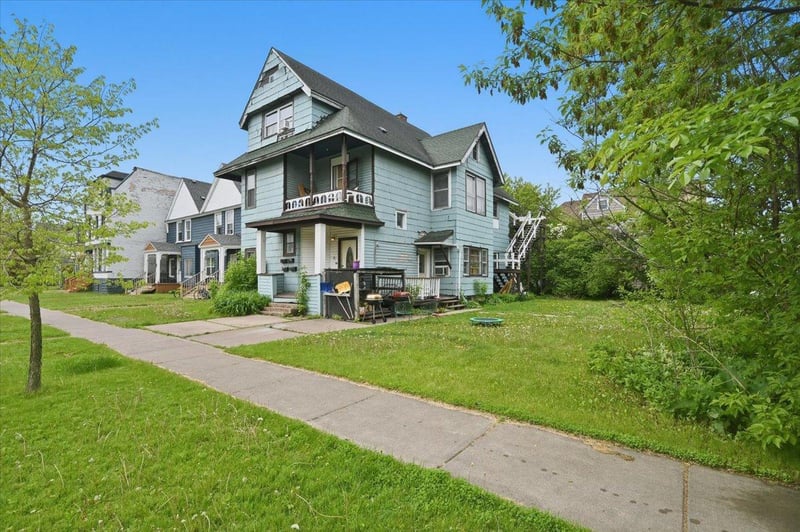 1605 Hughitt Ave, Superior, WI 54880
