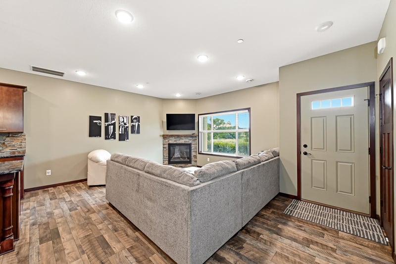 5672 Harvest Moon Blvd NW, Rochester, MN 55901