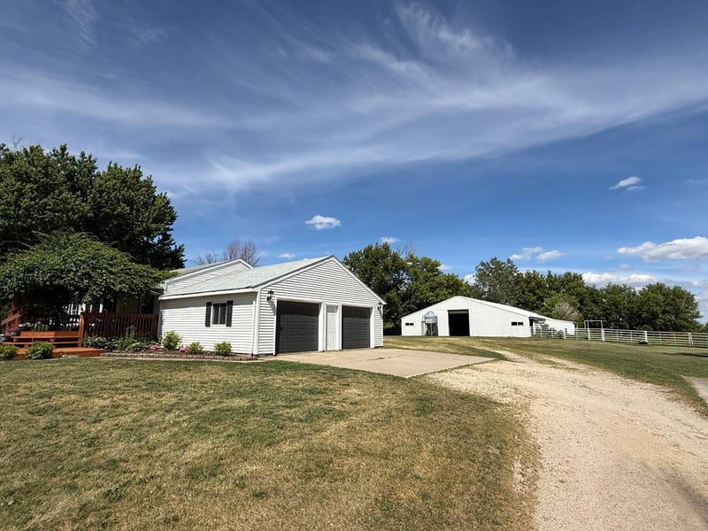 73798 200th Ave, Hayfield, MN 55940
