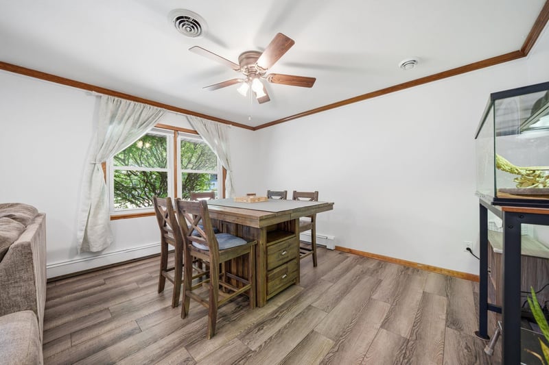 208 Snow Rg, Le Sueur, MN 56058