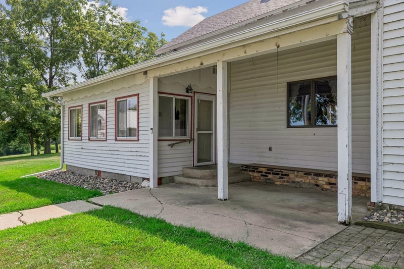 5811 Mount Carmel Rd, Welch, MN 55089