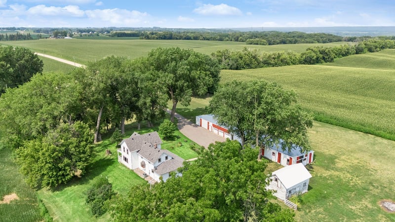 5811 Mount Carmel Rd, Welch, MN 55089