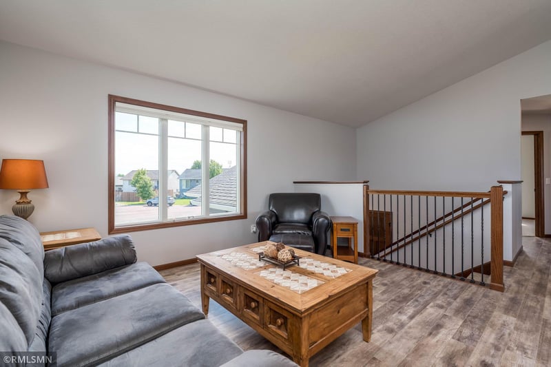 109 Cypress Ct, Mankato, MN 56001