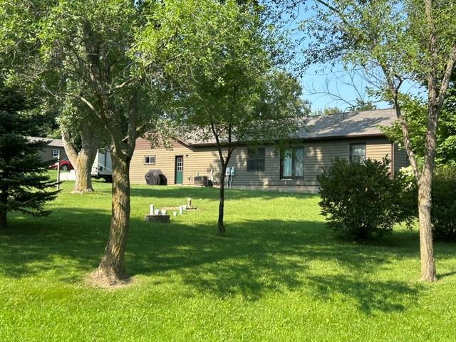 20452 248th Cir, Hutchinson, MN 55350