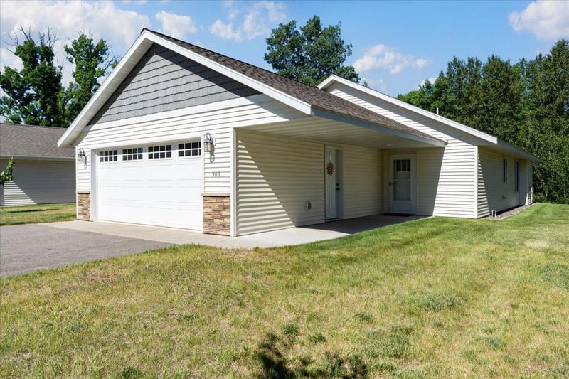 903 Woodland Ct, Aitkin, MN 56431