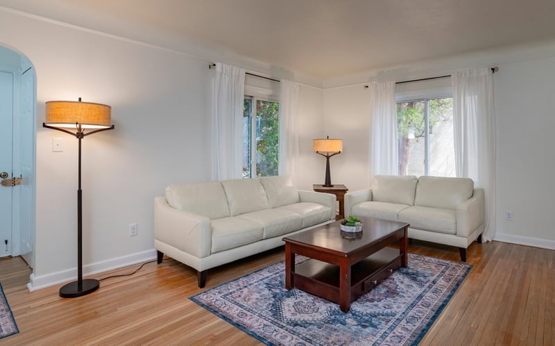 3331 Parkview Blvd, Robbinsdale, MN 55422