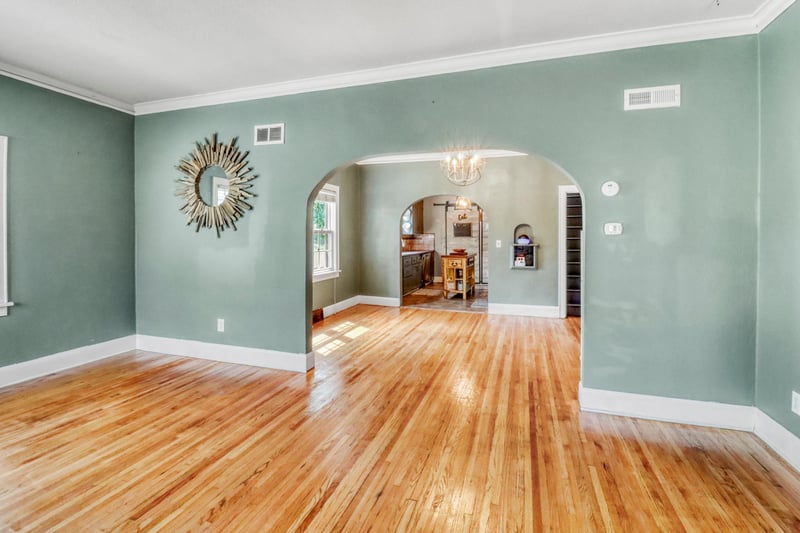 331 Willow St E, Detroit Lakes, MN 56501