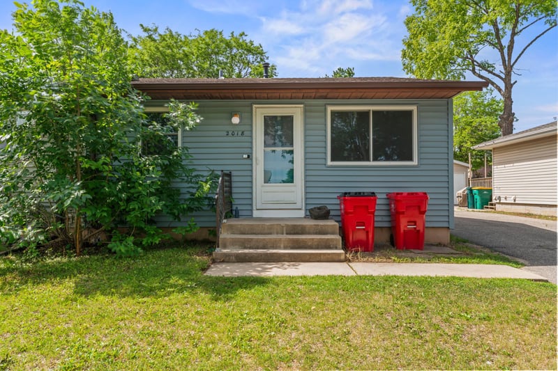 2018 42nd St NW, Rochester, MN 55901