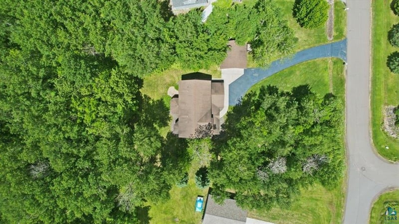 4210 Jackson Dr, Duluth, MN 55811