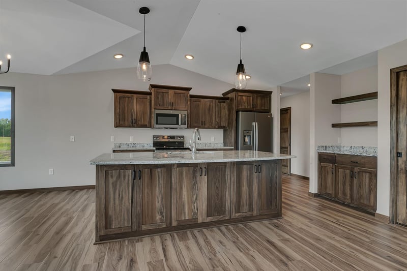 76 Meadow Ln, Cold Spring, MN 56320