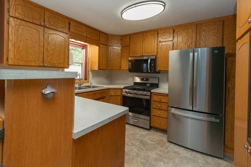 9820 Pierce St NE, Blaine, MN 55434