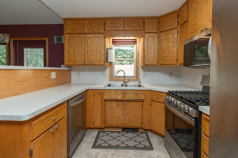 9820 Pierce St NE, Blaine, MN 55434