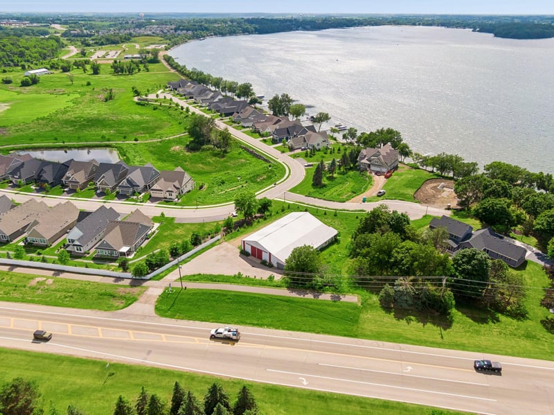 7860 Laketown Pw, Waconia, MN 55387