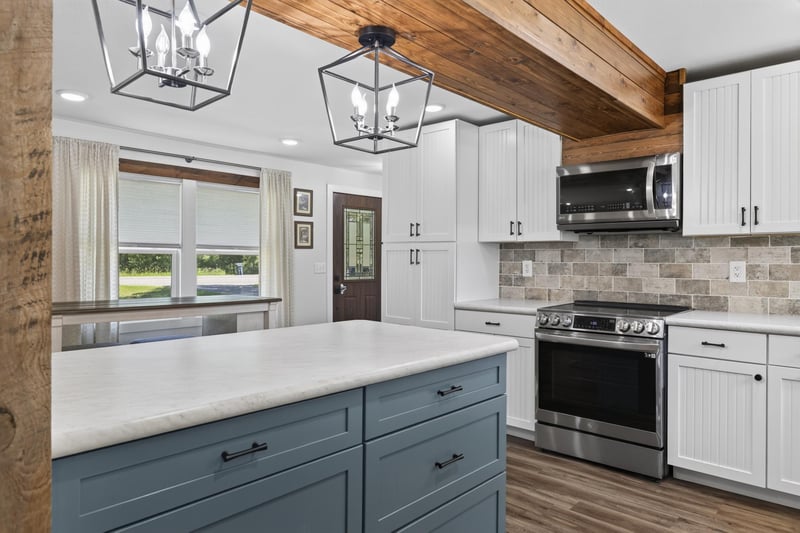 5335 Pine Beach Rd, Brainerd, MN 56401