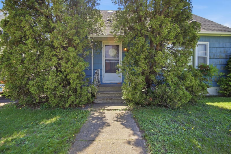 1902 2nd Ave SE, Austin, MN 55912