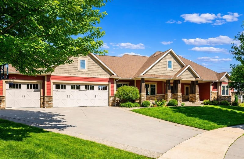 1133 Maplebeck Enclave NE, Byron, MN 55920