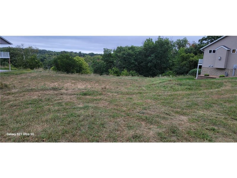LOT 8 Pine Ridge Blvd, Red Wing, MN 55066