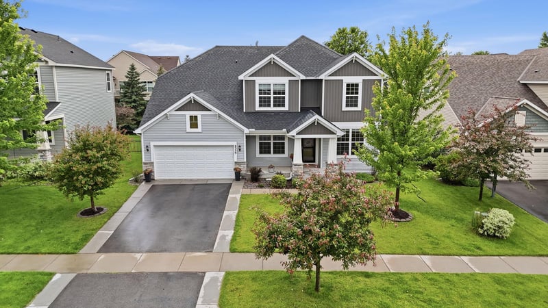 8359 Cottonwood Ln N, Maple Grove, MN 55369