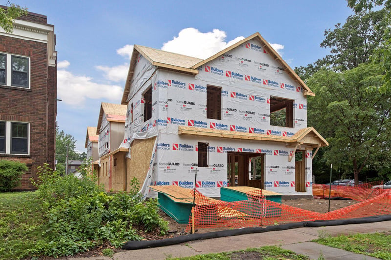 90 Dunlap St, Saint Paul, MN 55105